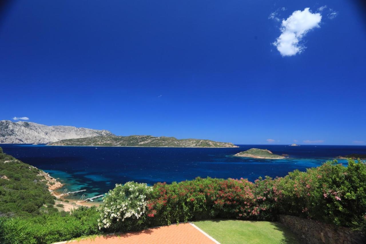 Villaggio Est A Capo Coda Cavallo San Teodoro San Teodoro  Dış mekan fotoğraf