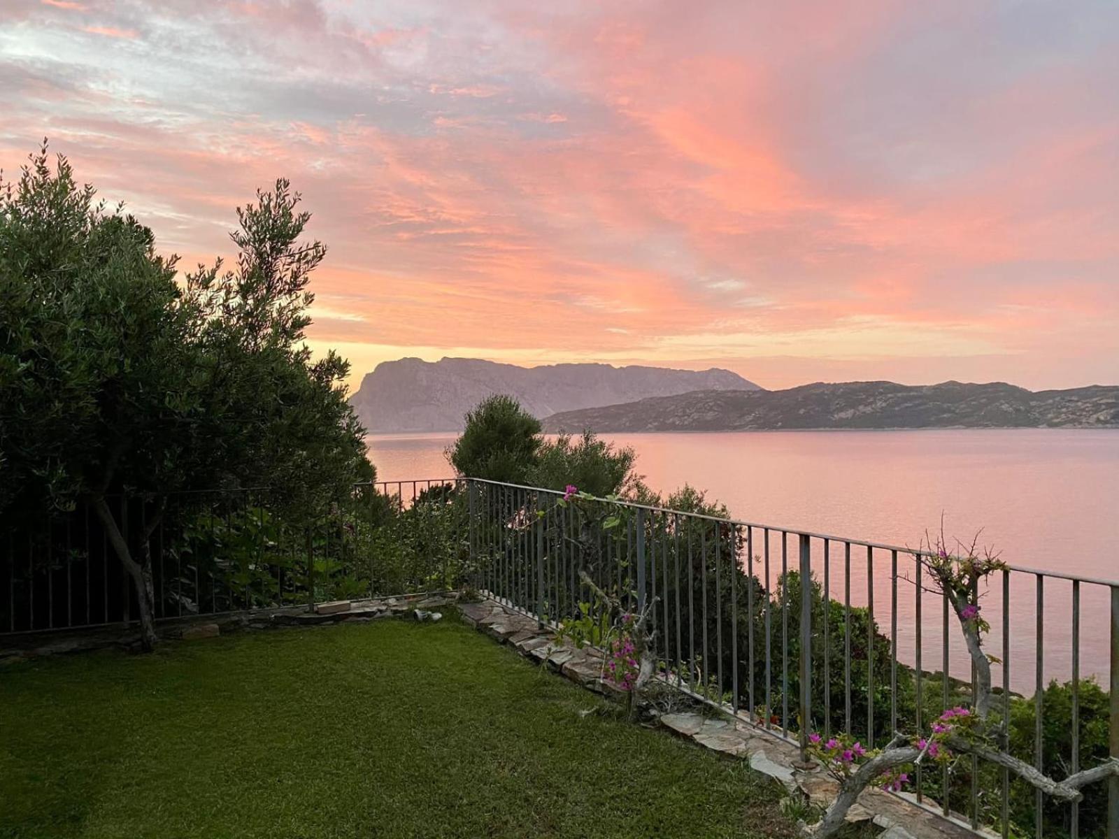 Villaggio Est A Capo Coda Cavallo San Teodoro San Teodoro  Dış mekan fotoğraf