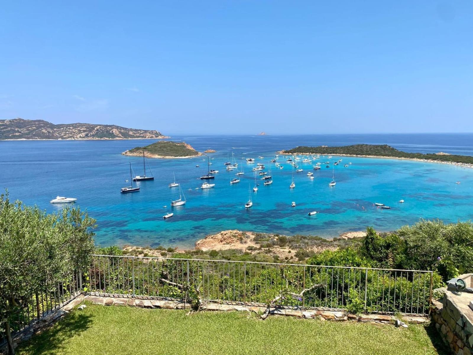 Villaggio Est A Capo Coda Cavallo San Teodoro San Teodoro  Dış mekan fotoğraf